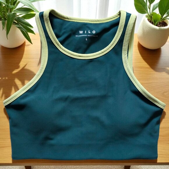 NWOT WILO ( LG ) Australian Crop Work Out Padded Tank Top Sports Bra - Picture 2 of 6